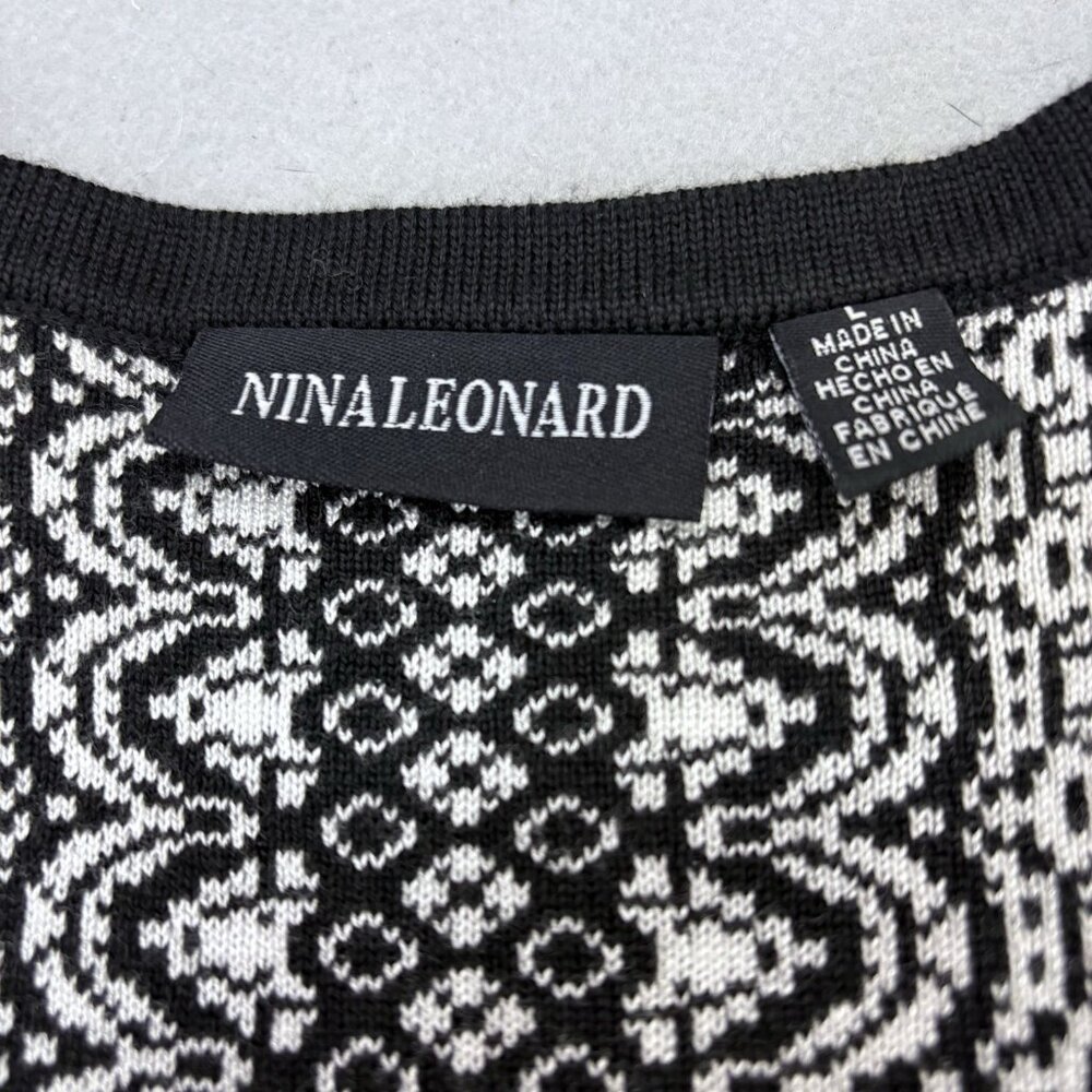 Nina Leonard Fit & Flare Knit Sweater Dress Geometric Print Black White Feminine - Picture 7 of 12